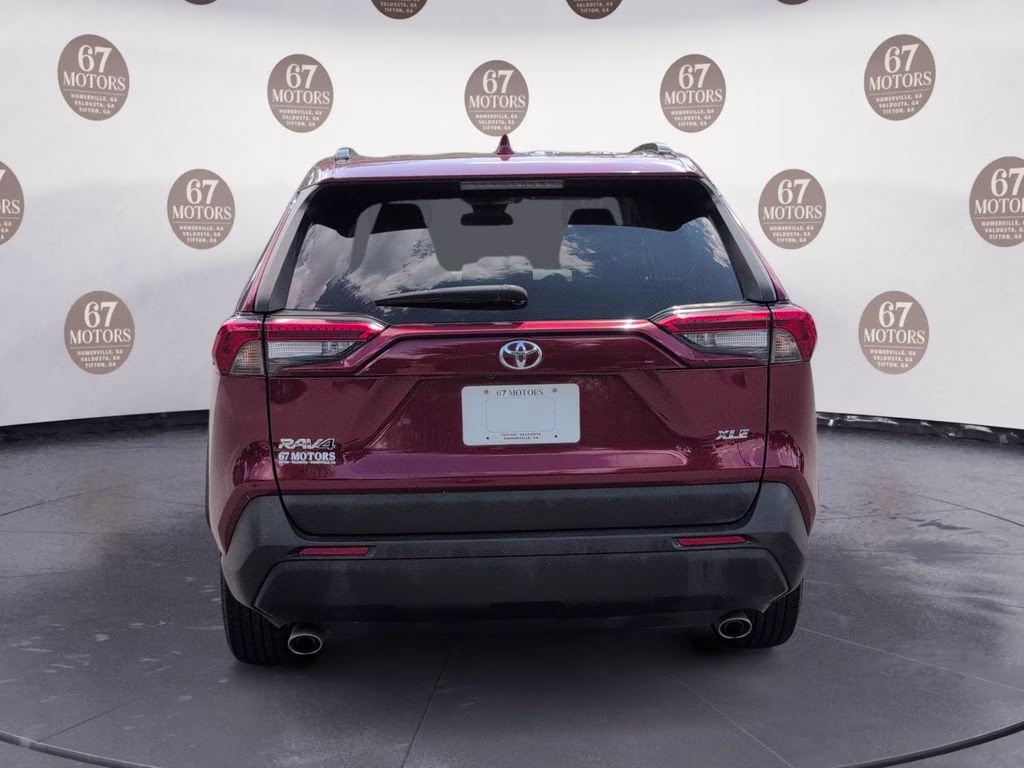 2022 Pearl Toyota RAV4 XLE FWD SUV