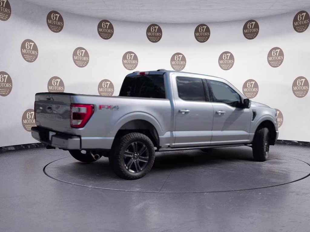 2023 Silver Metallic Ford F-150 Lariat 4X4 Truck
