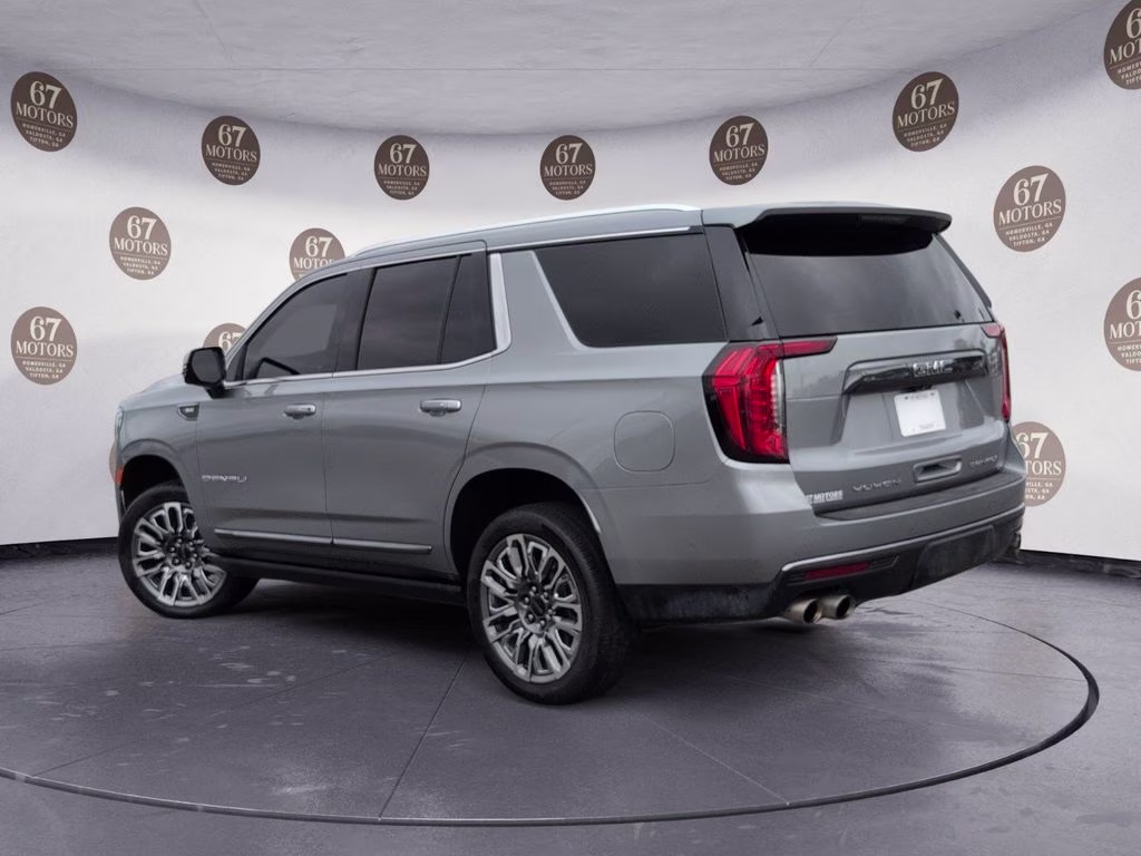 2023 Sterling Metallic GMC Yukon Denali Ultimate 4X4 SUV
