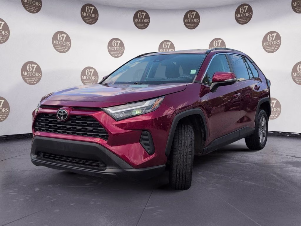 2022 Pearl Toyota RAV4 XLE FWD SUV