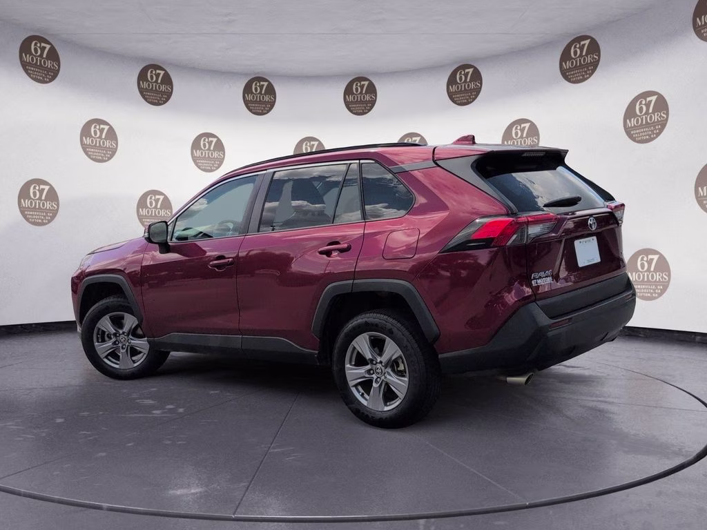 2022 Pearl Toyota RAV4 XLE FWD SUV