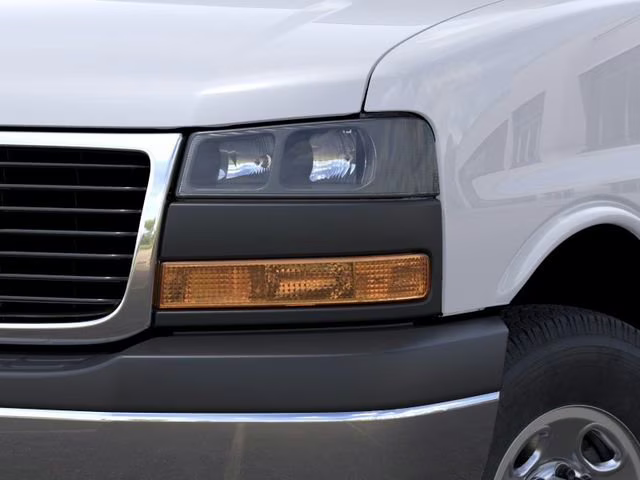 2026 Summit White GMC Savana Cutaway 3500 1WT RWD Extended Wheelbase