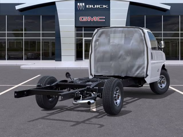 2026 Summit White GMC Savana Cutaway 3500 1WT RWD Extended Wheelbase