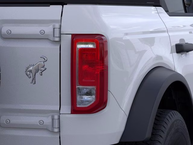 2026 Oxford White Ford Bronco Big Bend 4X4 SUV