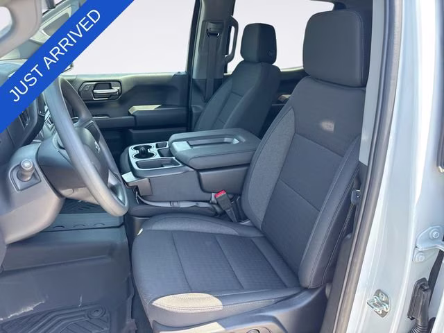 2026 Summit White Chevrolet Silverado 1500 Custom Trail Boss 4X4 Truck