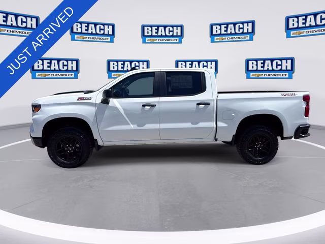 2026 Summit White Chevrolet Silverado 1500 Custom Trail Boss 4X4 Truck