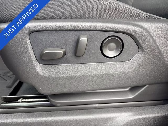 2026 Sterling Gray Metallic Chevrolet Silverado 1500 Custom Trail Boss 4X4 Truck