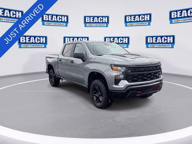 2026 Sterling Gray Metallic Chevrolet Silverado 1500 Custom Trail Boss 4X4 Truck