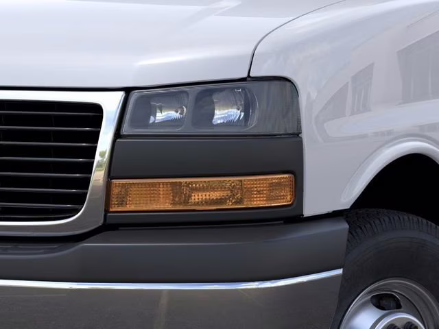 2026 Summit White GMC Savana Cutaway 4500 2WT RWD Long Wheelbase