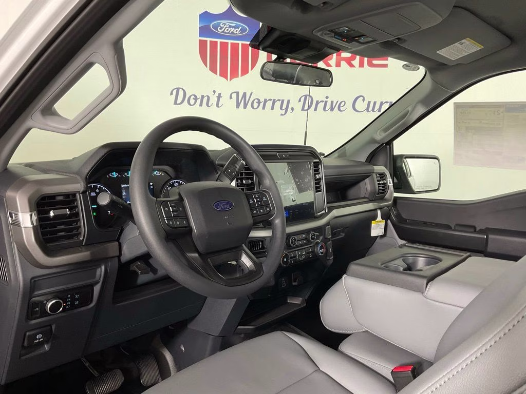 2026 Oxford White Ford F-150 XL RWD Truck