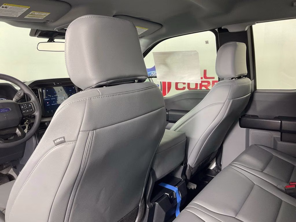 2026 Oxford White Ford F-150 XL RWD Truck