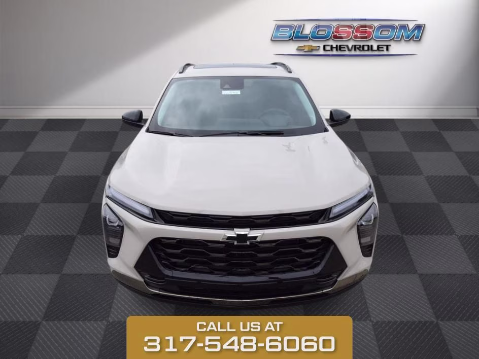 2026 White Chevrolet Trax ACTIV FWD SUV