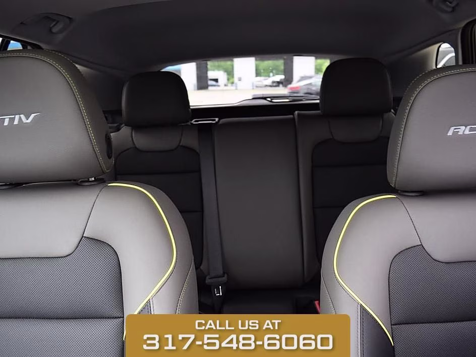 2026 White Chevrolet Trax ACTIV FWD SUV