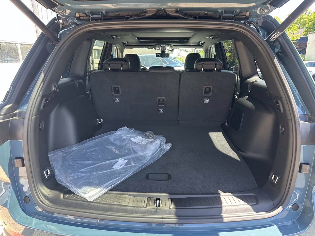 2026 Steel Blue Jeep Grand Cherokee Limited Reserve 4X4 SUV