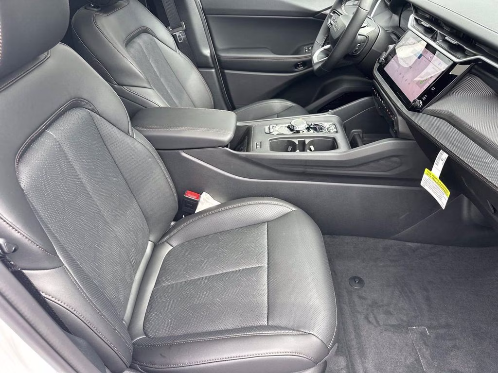 2026 Bright White Clearcoat Jeep Cherokee Overland 4X4 SUV
