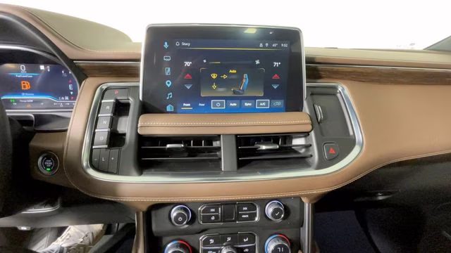 2023 Iridescent Pearl Tricoat Chevrolet Tahoe High Country 4X4 SUV