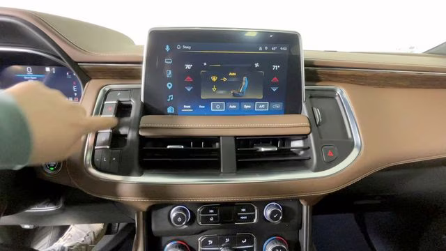 2023 Iridescent Pearl Tricoat Chevrolet Tahoe High Country 4X4 SUV