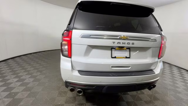 2023 Iridescent Pearl Tricoat Chevrolet Tahoe High Country 4X4 SUV