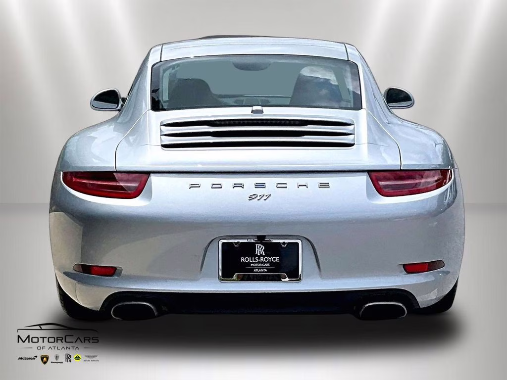 2014 GT Silver Metallic Porsche 911 Carrera Coupe