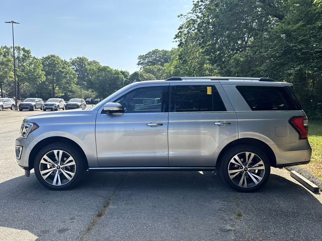 2021 Silver Metallic Ford Expedition Limited RWD SUV