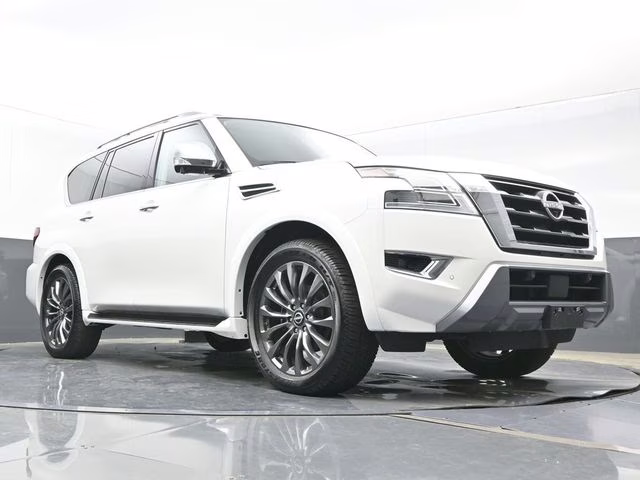 2023 Aspen White Tricoat Nissan Armada Platinum 4X4 SUV