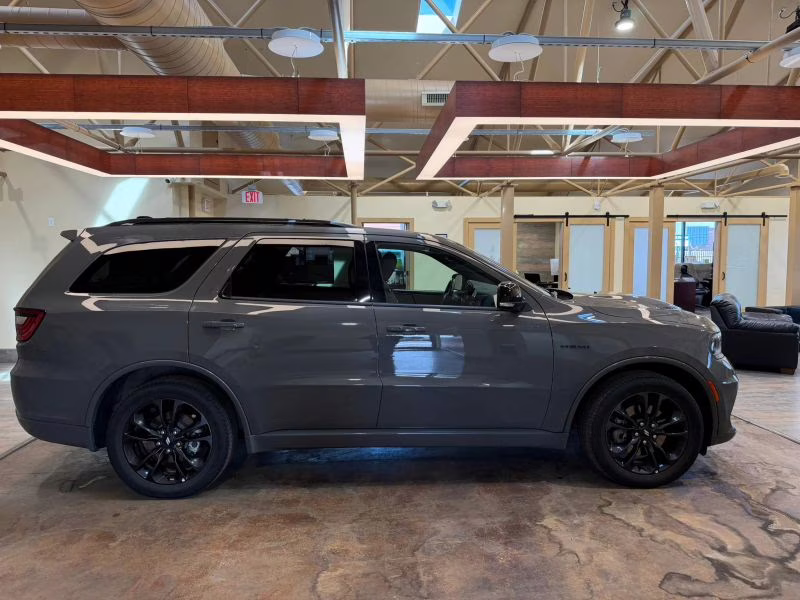 2025 Dodge Durango R/T Sport Utility 4D AWD