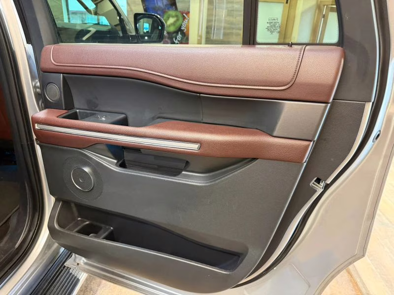 2023 Ford Expedition Max Limited Sport Utility 4D 4X4