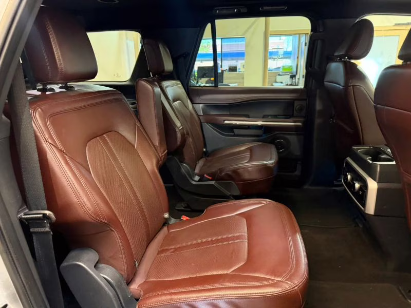 2023 Ford Expedition Max Limited Sport Utility 4D 4X4