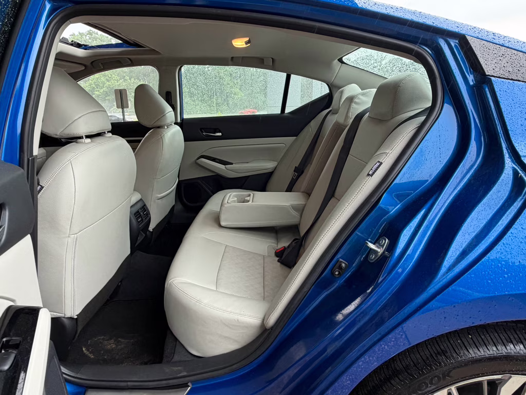 2025 Bluestone Pearl Nissan Altima SL AWD Sedan