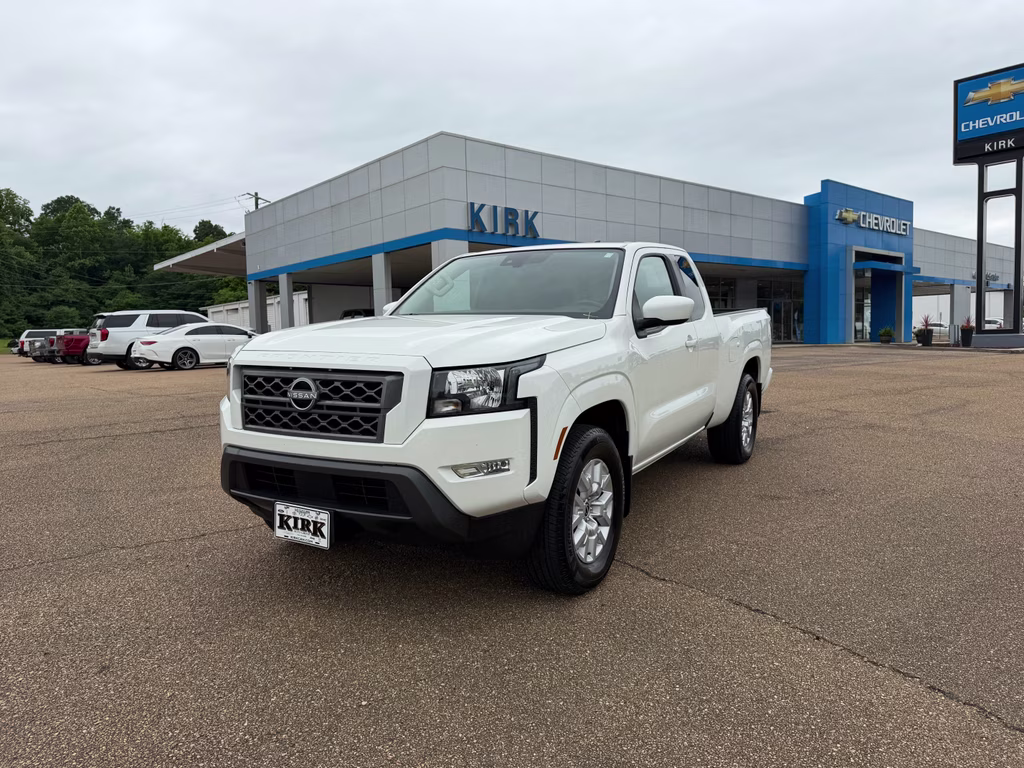 2024 Glacier White Nissan Frontier SV RWD Truck