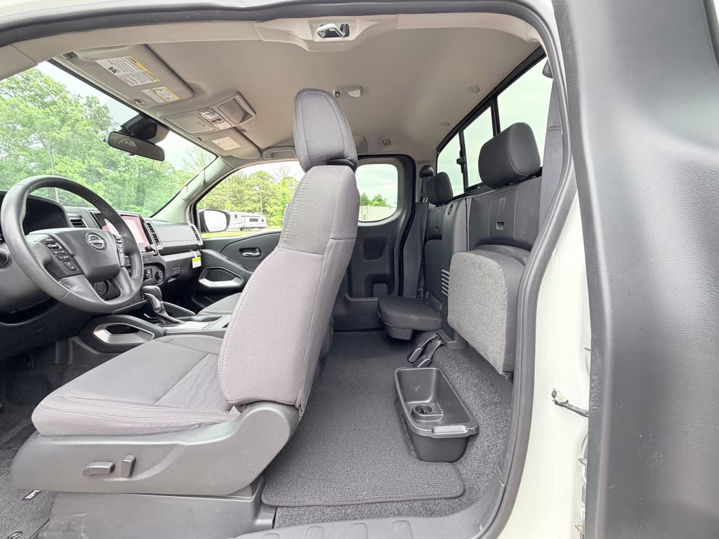 2024 Glacier White Nissan Frontier SV RWD Truck