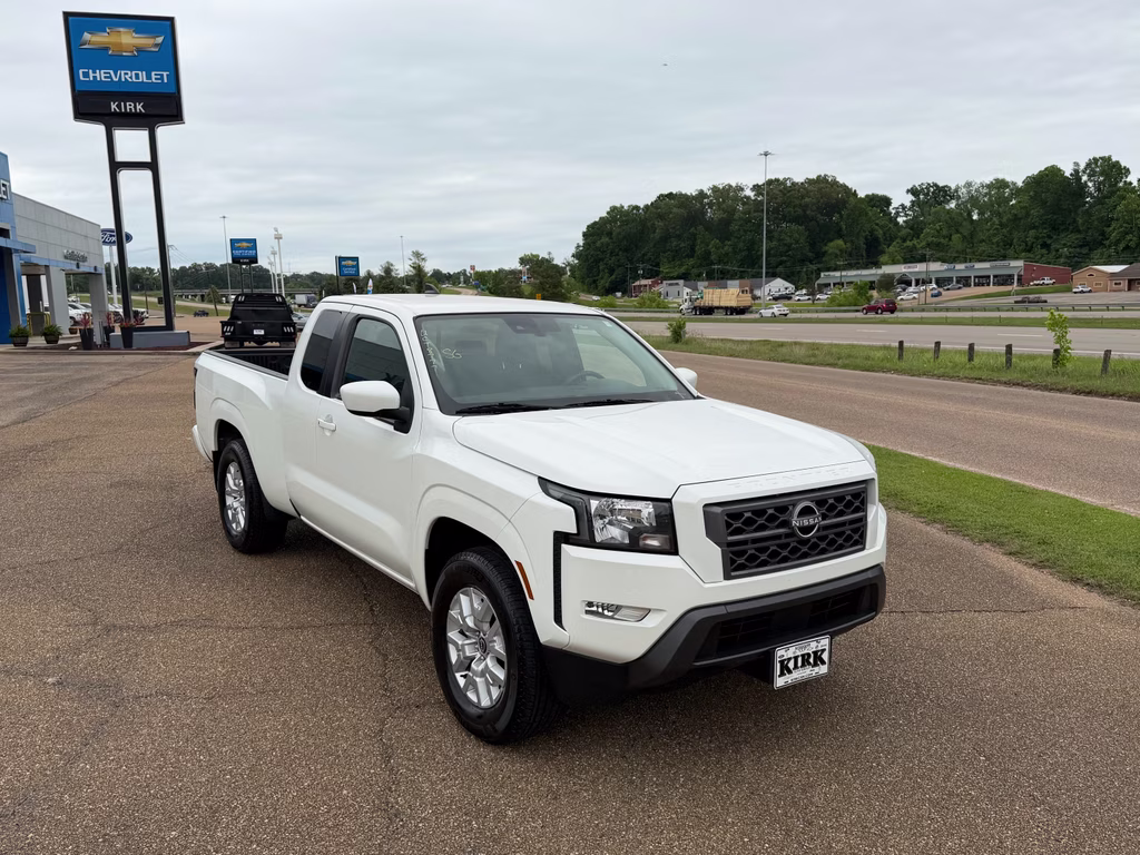 2024 Glacier White Nissan Frontier SV RWD Truck