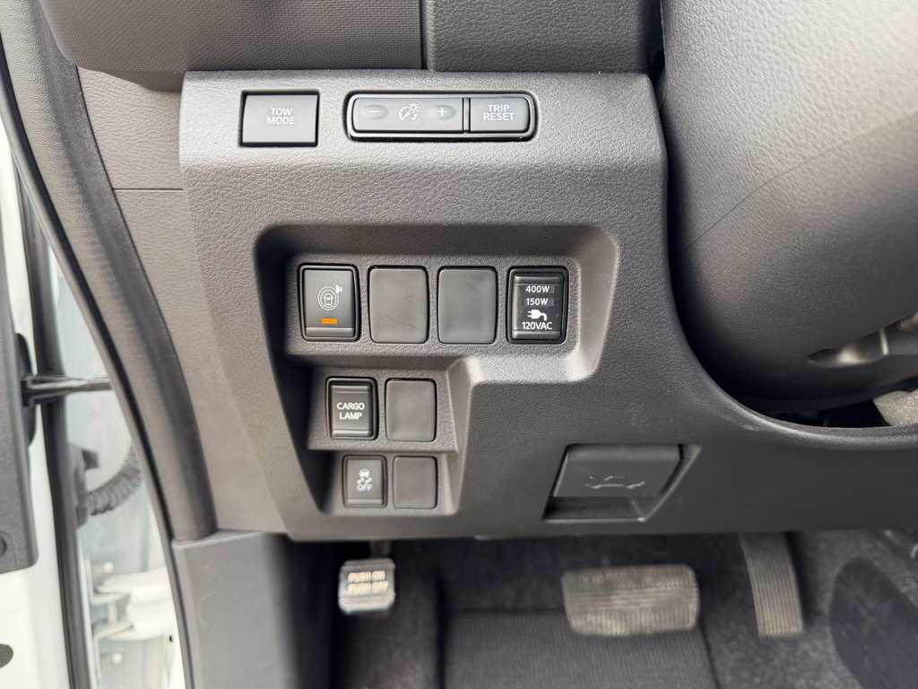 2024 Glacier White Nissan Frontier SV RWD Truck