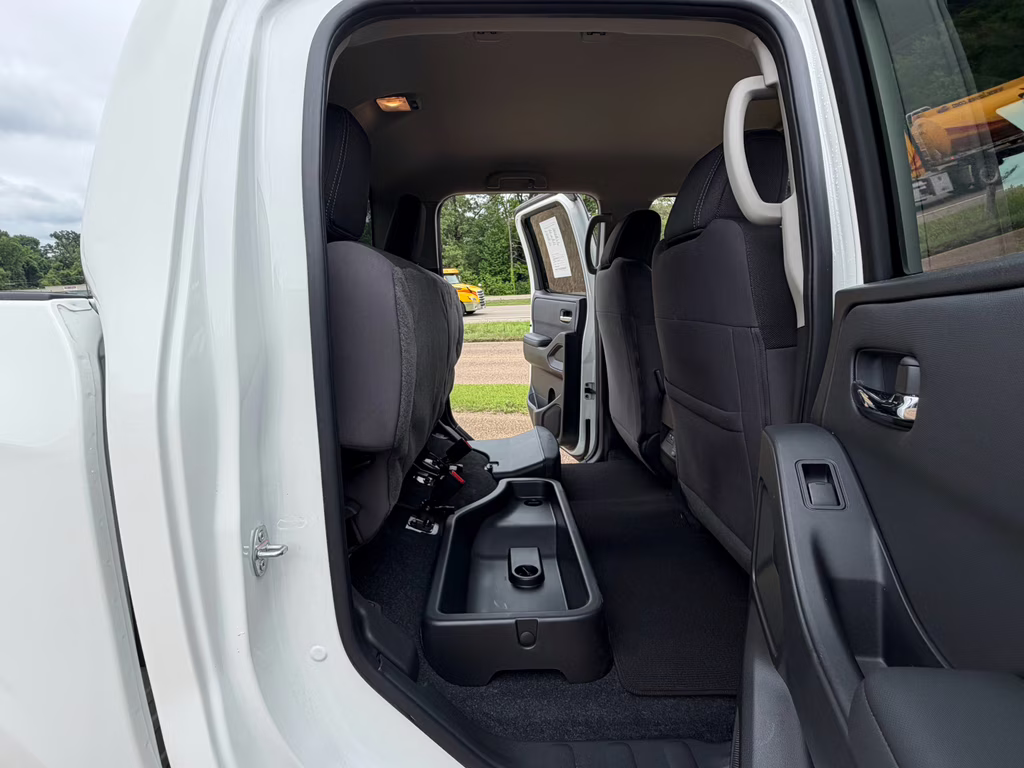 2024 Glacier White Nissan Frontier SV RWD Truck