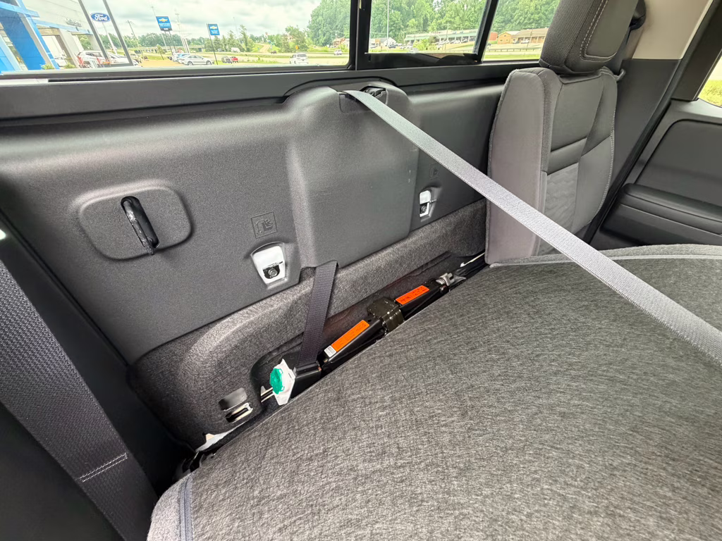 2024 Glacier White Nissan Frontier SV RWD Truck
