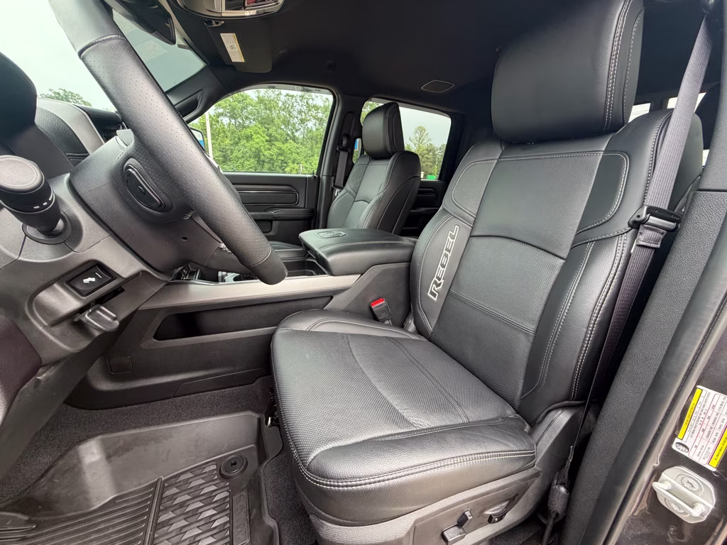 2024 Diamond Black Crystal Pearlcoat Ram 2500 Rebel 4X4 Truck