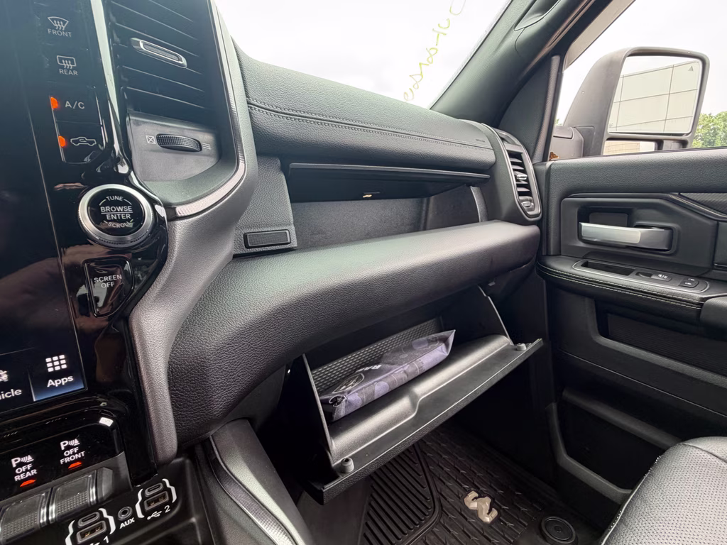 2024 Diamond Black Crystal Pearlcoat Ram 2500 Rebel 4X4 Truck