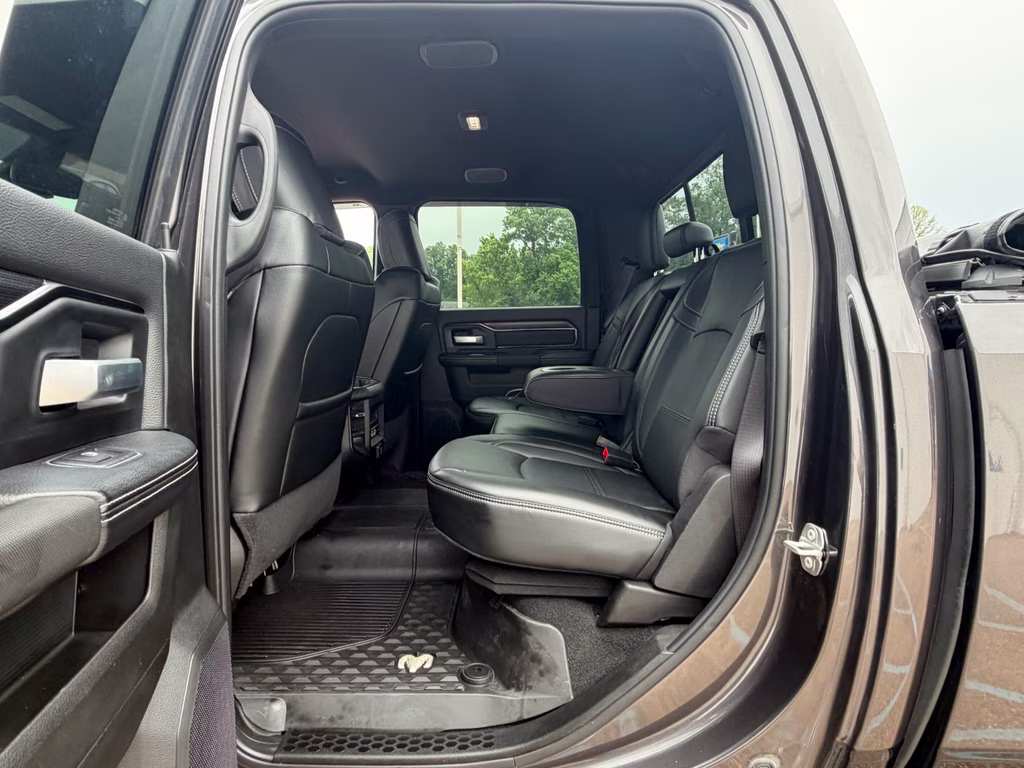 2024 Diamond Black Crystal Pearlcoat Ram 2500 Rebel 4X4 Truck