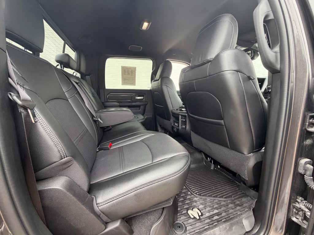 2024 Diamond Black Crystal Pearlcoat Ram 2500 Rebel 4X4 Truck