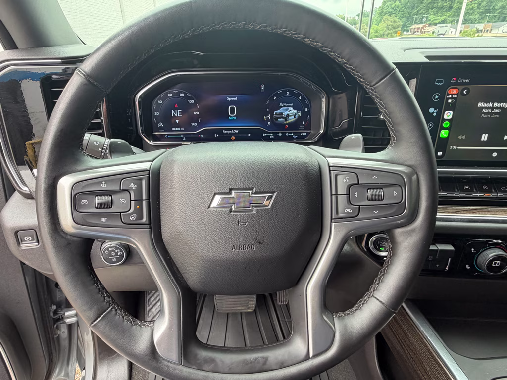 2024 Sterling Gray Metallic Chevrolet Silverado LT Trail Boss 4X4 Truck