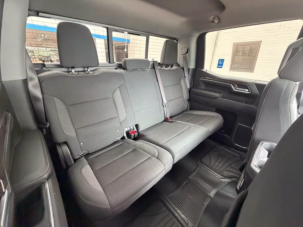 2024 Sterling Gray Metallic Chevrolet Silverado LT Trail Boss 4X4 Truck