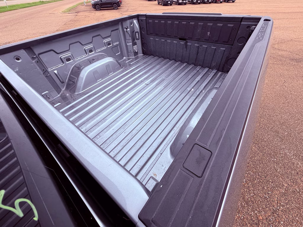 2024 Sterling Gray Metallic Chevrolet Silverado LT Trail Boss 4X4 Truck