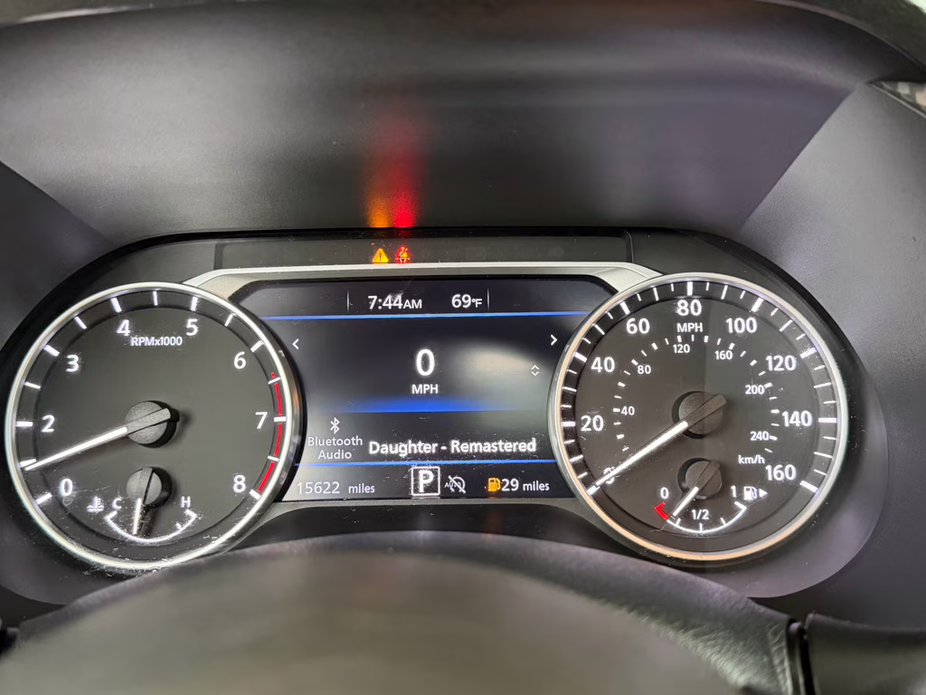 2024 Atlantic Gray Metallic/Super Black Nissan Sentra SR FWD Sedan