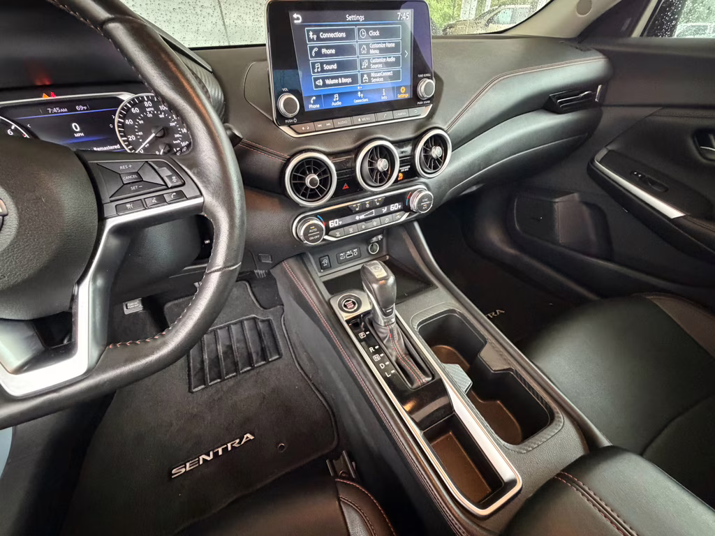 2024 Atlantic Gray Metallic/Super Black Nissan Sentra SR FWD Sedan