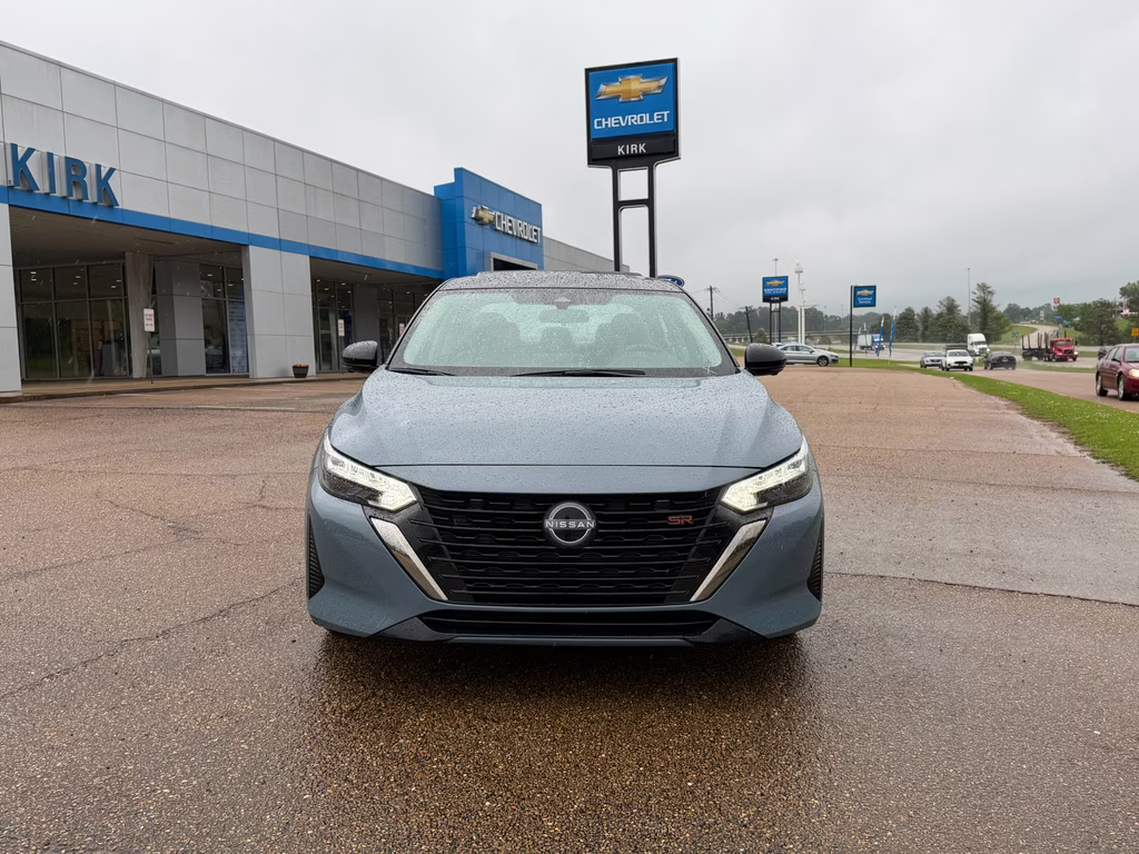 2024 Atlantic Gray Metallic/Super Black Nissan Sentra SR FWD Sedan