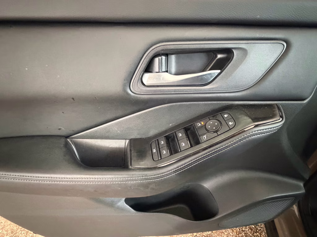 2025 Baja Storm Metallic Nissan Rogue SV AWD SUV