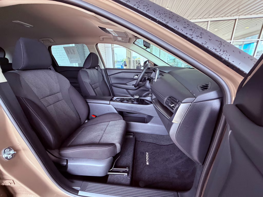 2025 Baja Storm Metallic Nissan Rogue SV AWD SUV