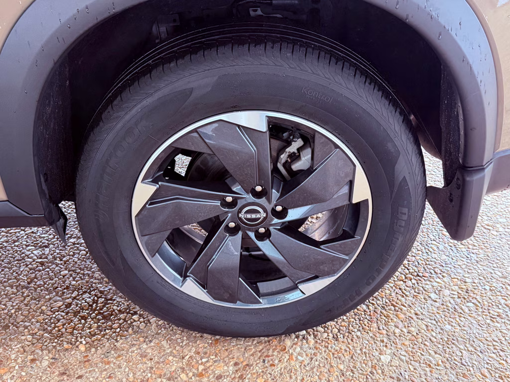 2025 Baja Storm Metallic Nissan Rogue SV AWD SUV
