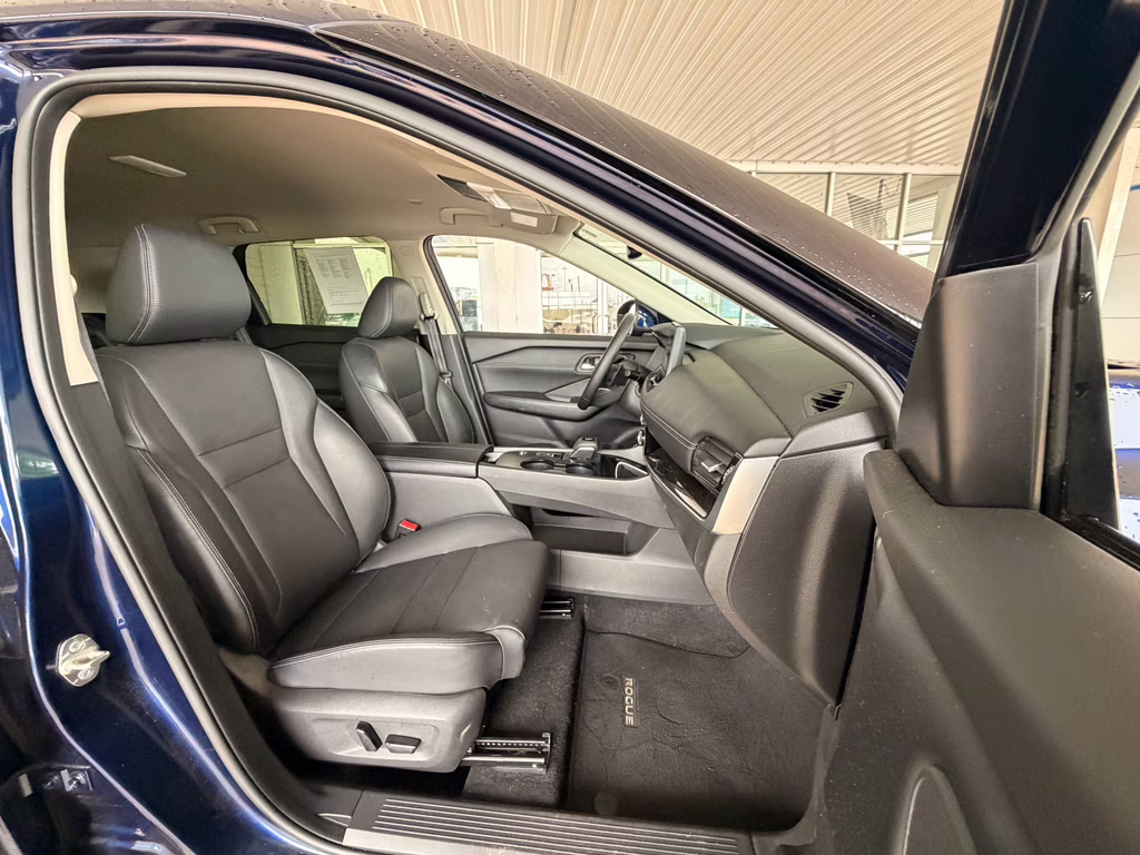 2025 Deep Ocean Blue Pearl Nissan Rogue SL FWD SUV