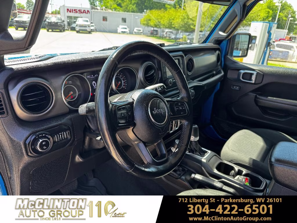 2021 Hydro Blue Pearlcoat Jeep Gladiator Willys 4X4 Truck